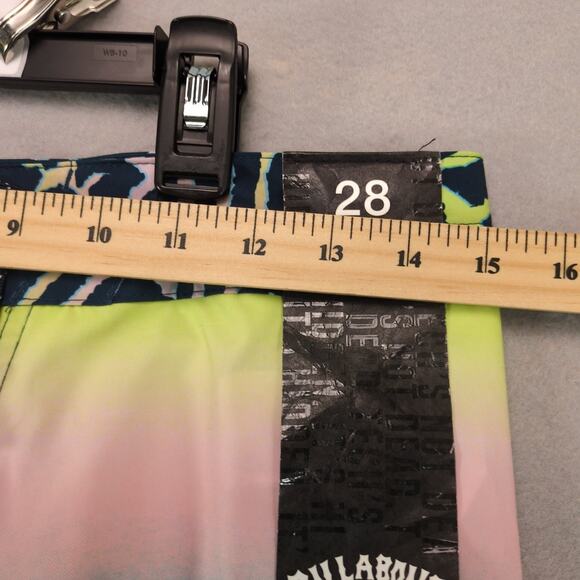 NWT Billabong Recycler Airlite Men's 28x8 Total Performance Board Shorts Fifty50 - Picture 5 of 10